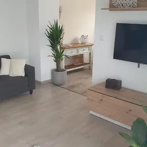 Boardingappartement Windeckblick, Ruhige, Zentrale Lage Mit Großem Südbalkon Bühl